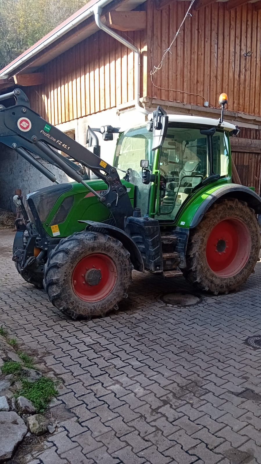 Traktor tipa Fendt 313 Vario Power, Gebrauchtmaschine u Mühlacker  (Slika 2)