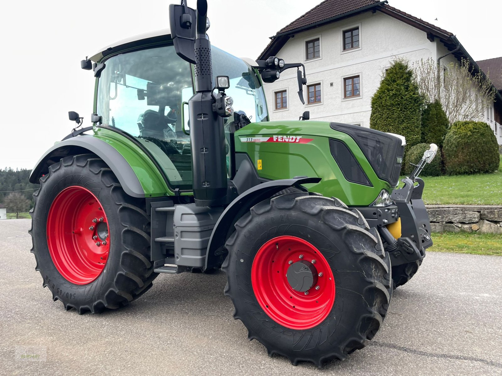 Traktor des Typs Fendt 313 Vario Profi, Neumaschine in Bad Leonfelden (Bild 2)
