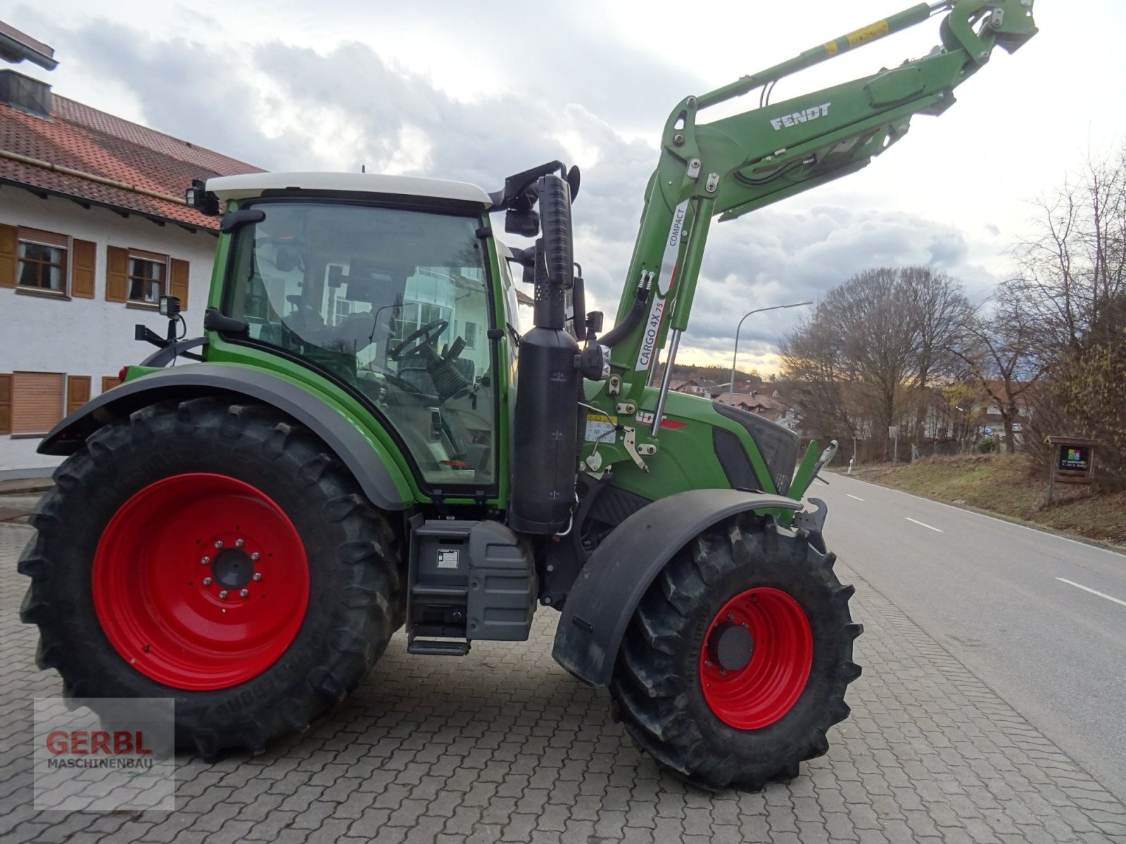 Traktor типа Fendt 313 Vario ProfiPlus, Gebrauchtmaschine в Wurmsham (Фотография 2)