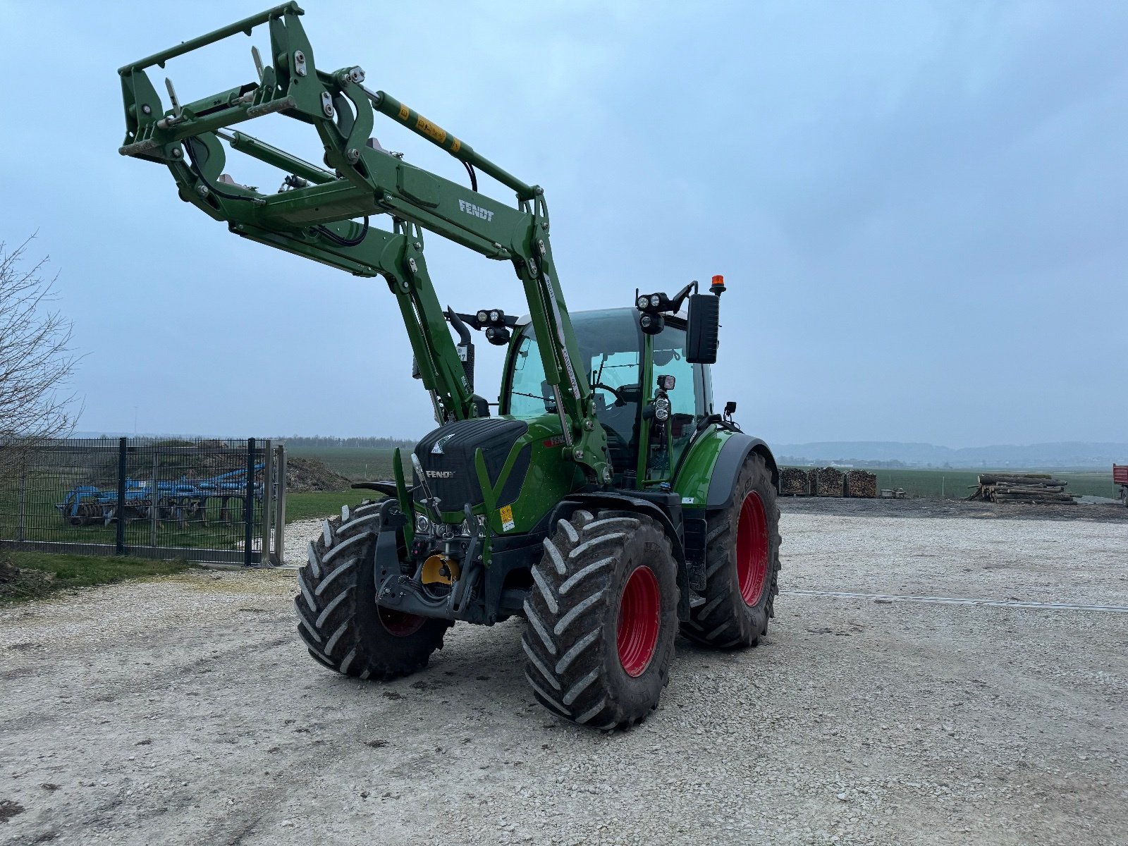Traktor tip Fendt 313 Vario ProfiPlus, Gebrauchtmaschine in Leutershausen (Poză 8)