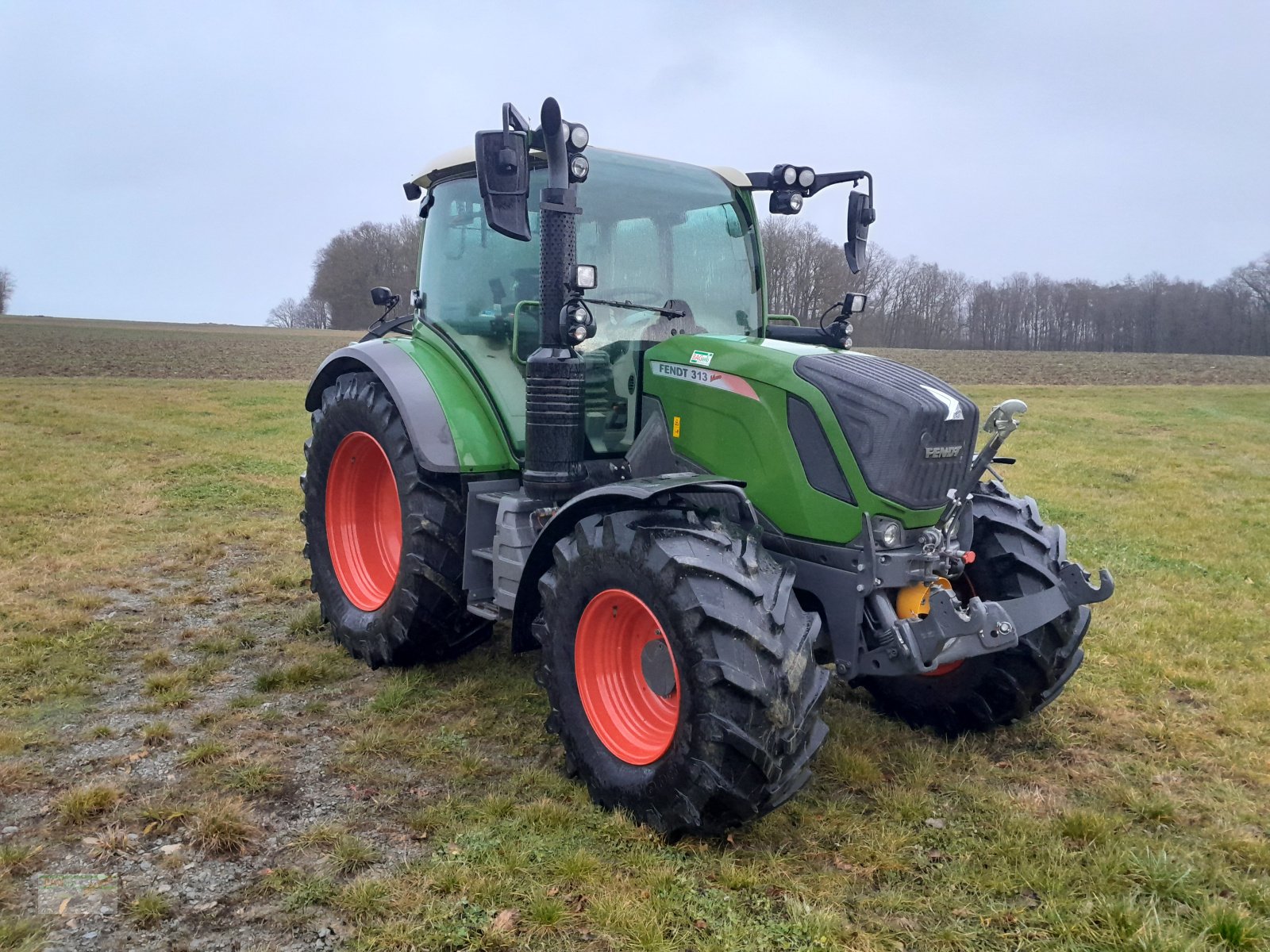 Traktor des Typs Fendt 313 Vario, Gebrauchtmaschine in Ingelfingen-Stachenhausen (Bild 2)
