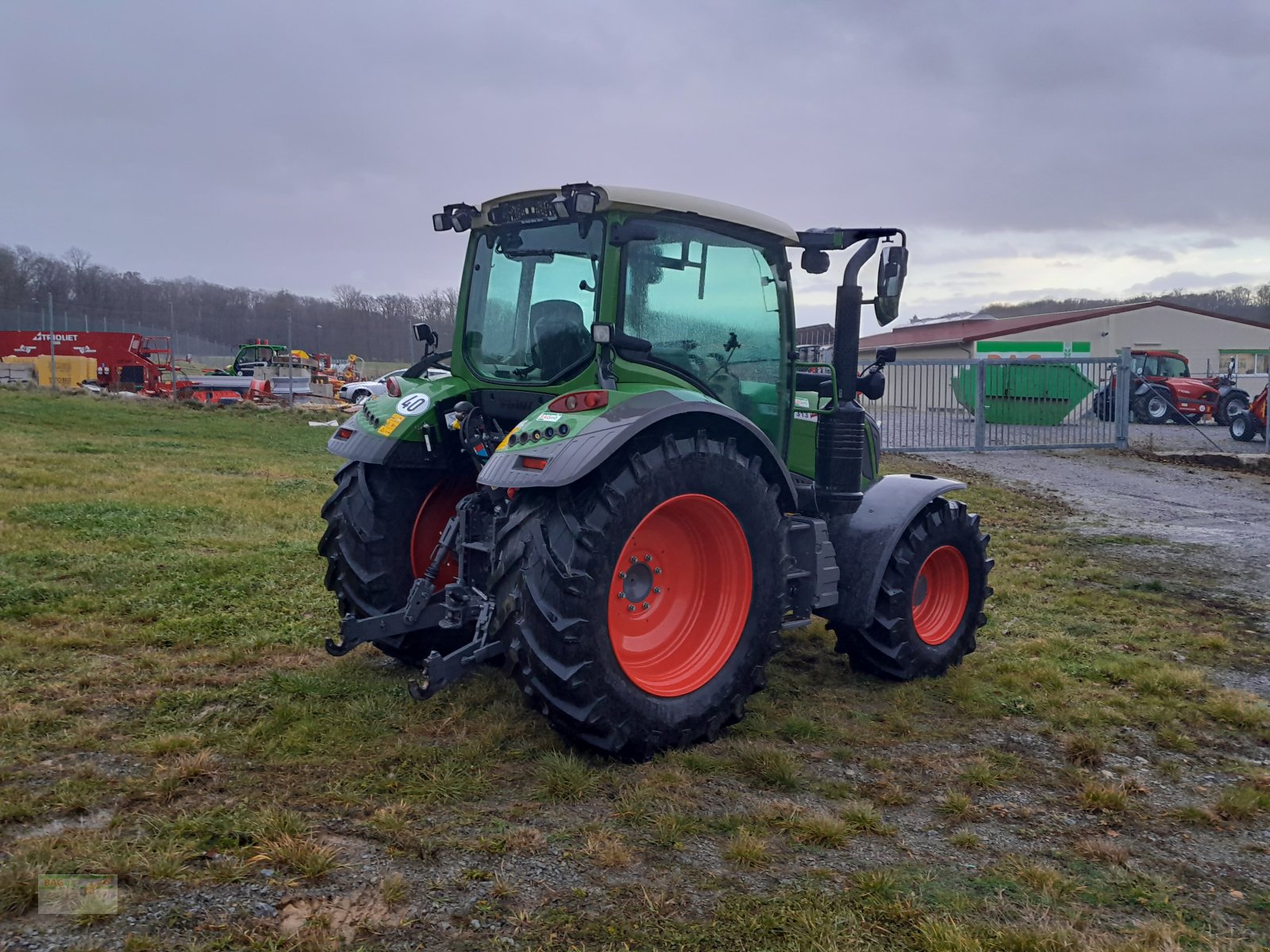 Traktor des Typs Fendt 313 Vario, Gebrauchtmaschine in Ingelfingen-Stachenhausen (Bild 4)