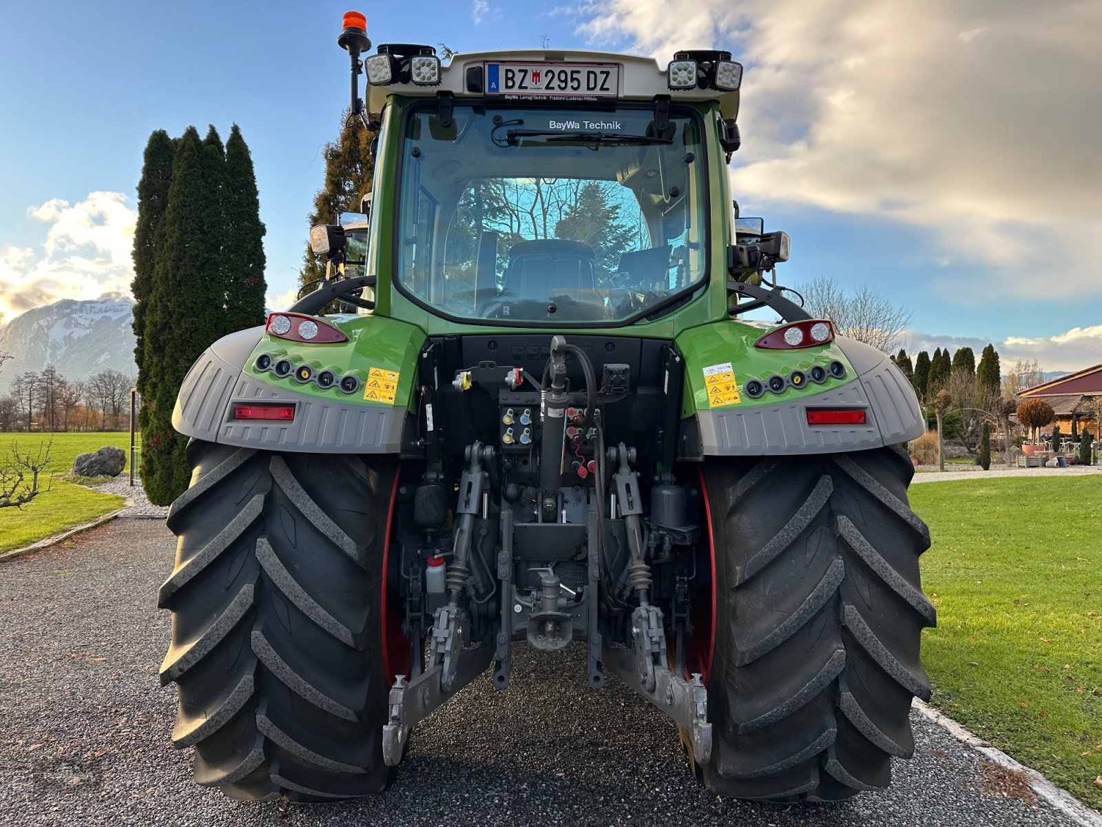 Traktor des Typs Fendt 314 Profi Plus mit RTK Trimble Section Control Teach in Headland, Gebrauchtmaschine in Rankweil (Bild 12)