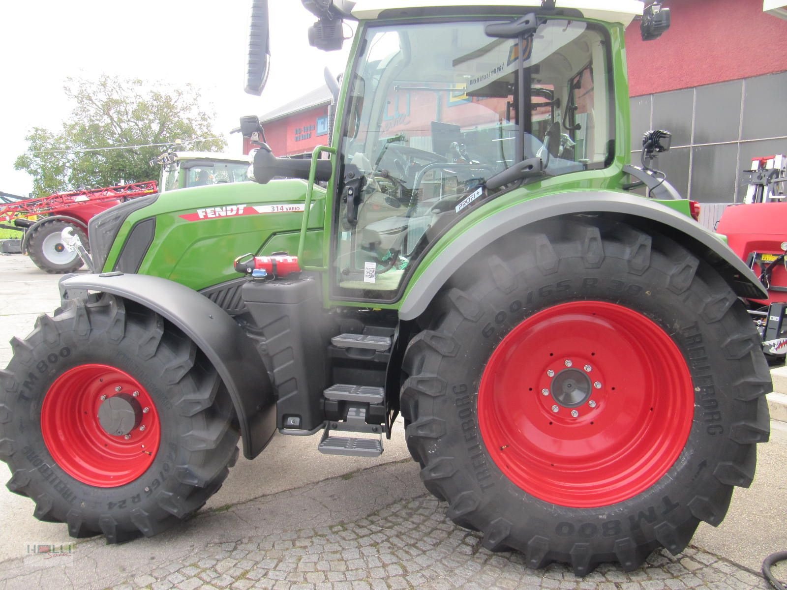 Traktor des Typs Fendt 314 Vario Profi+, Neumaschine in Niederneukirchen (Bild 4)