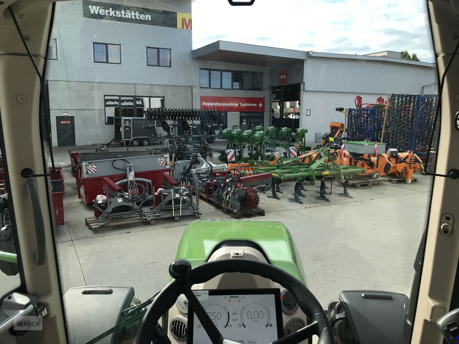 Traktor des Typs Fendt 314 Vario Profi, Neumaschine in Burgkirchen (Bild 12)