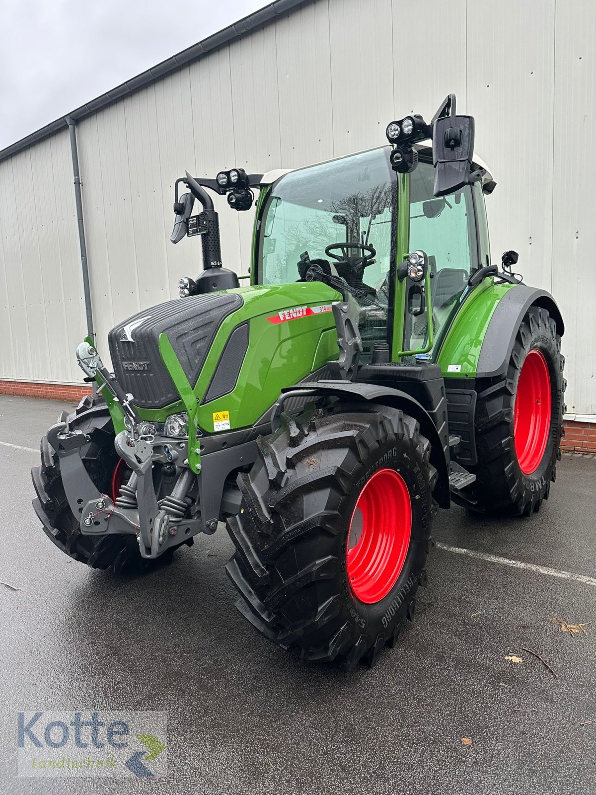 Traktor des Typs Fendt 314 Vario ProfiPlus, Neumaschine in Rieste (Bild 1)