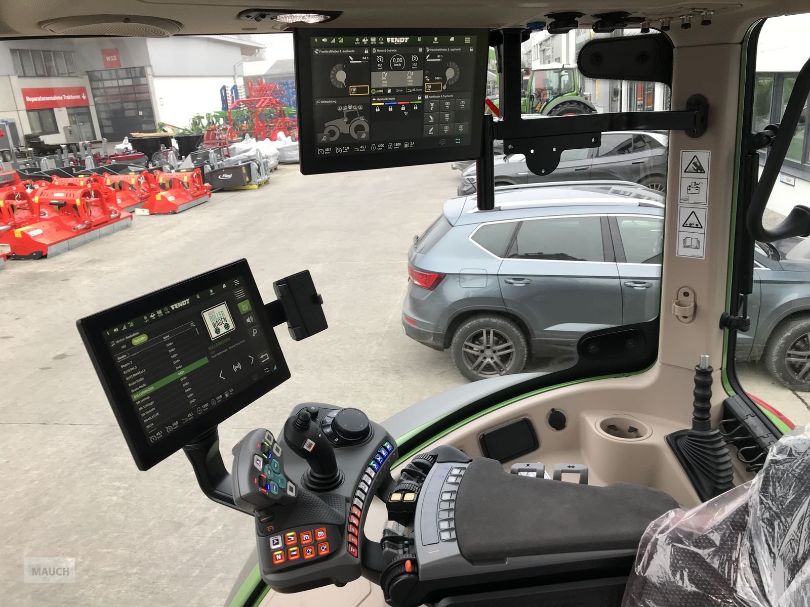 Traktor typu Fendt 314 Vario, Neumaschine v Burgkirchen (Obrázek 12)