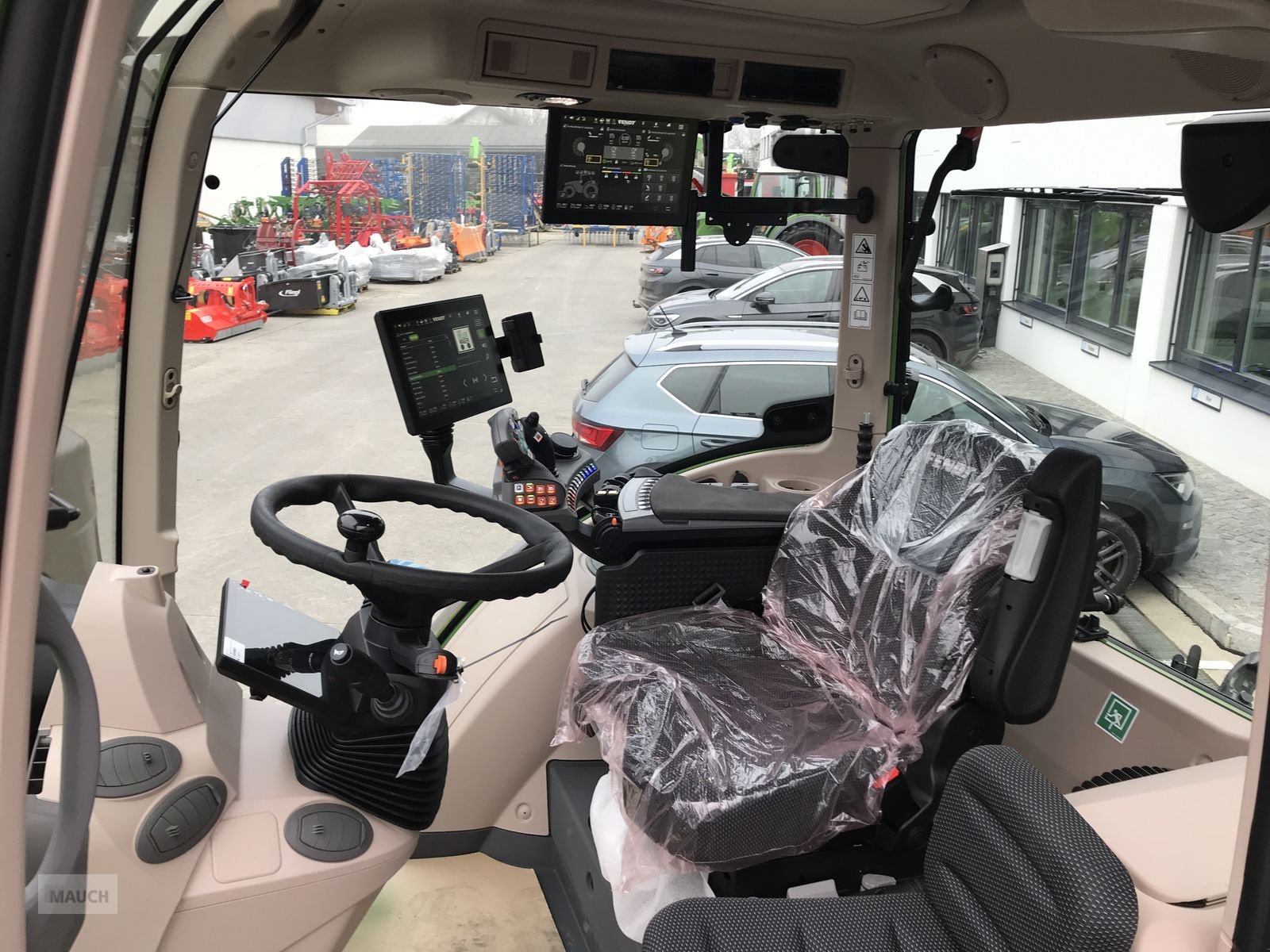 Traktor typu Fendt 314 Vario, Neumaschine v Burgkirchen (Obrázek 11)