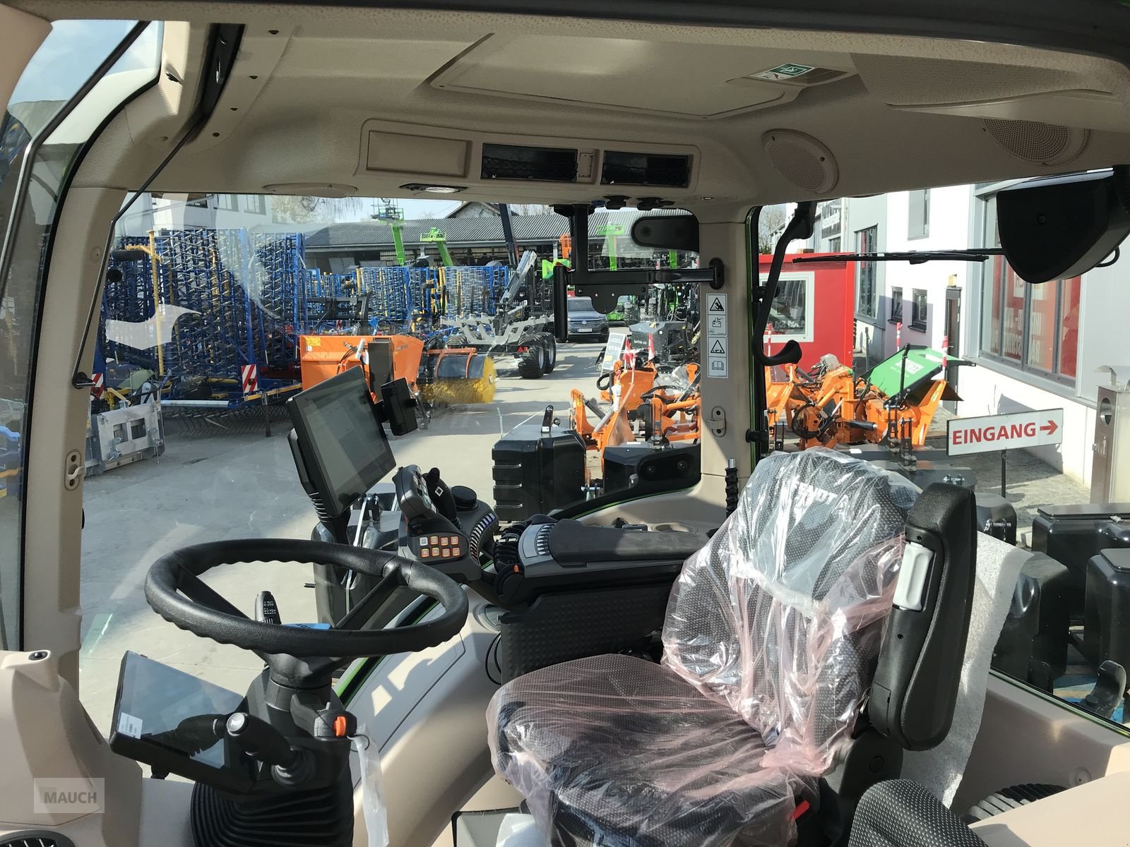 Traktor του τύπου Fendt 314 Vario, Neumaschine σε Burgkirchen (Φωτογραφία 11)