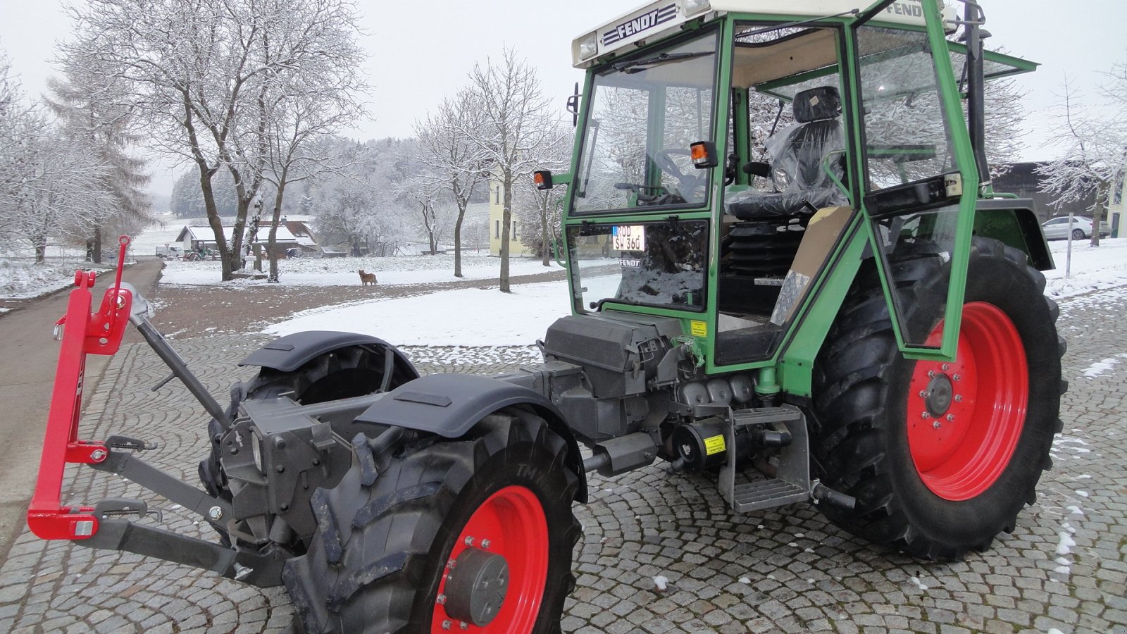 Traktor des Typs Fendt 380 GTA, Gebrauchtmaschine in Michelsneukirchen (Bild 3)