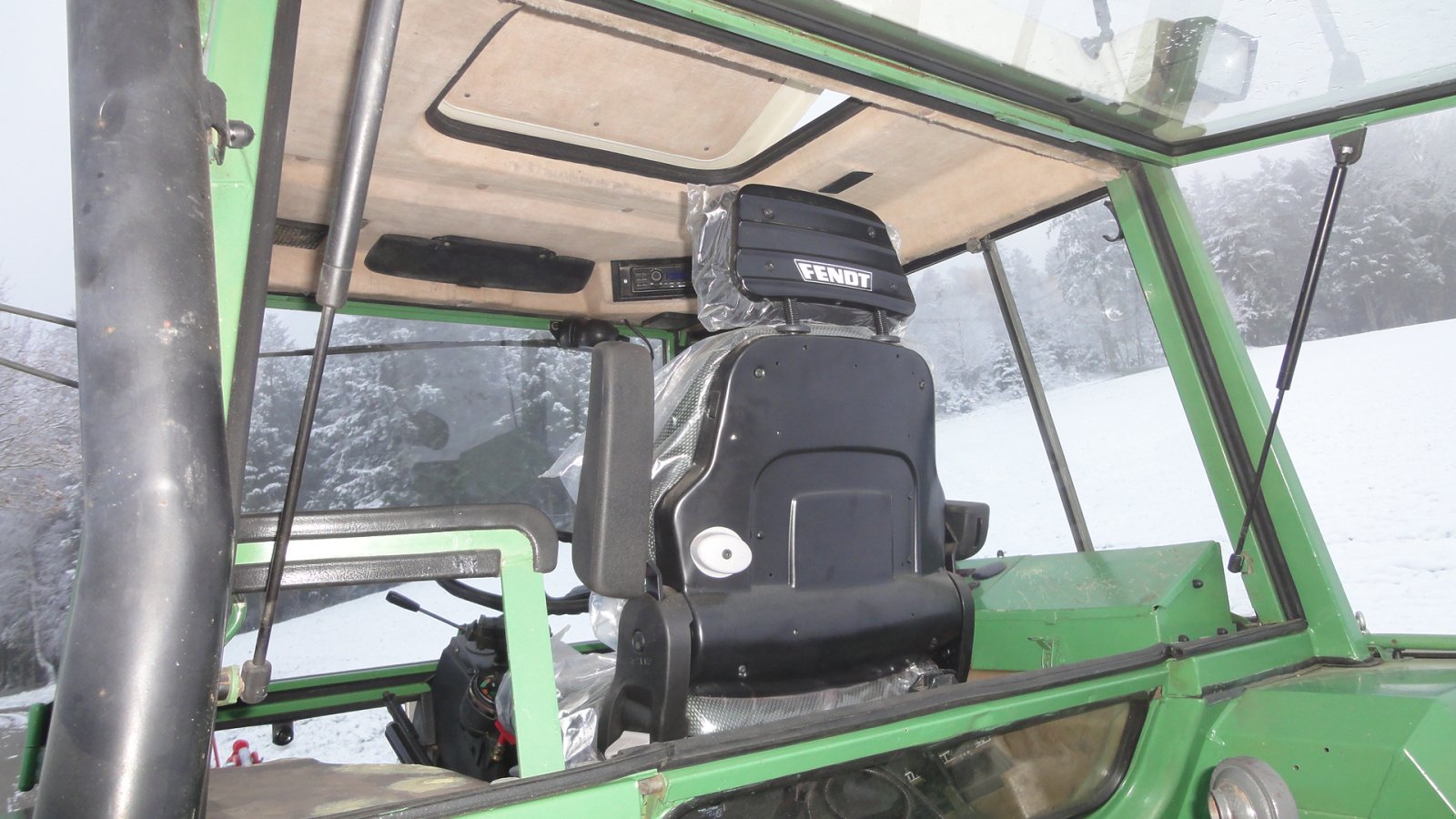 Traktor des Typs Fendt 380 GTA, Gebrauchtmaschine in Michelsneukirchen (Bild 17)