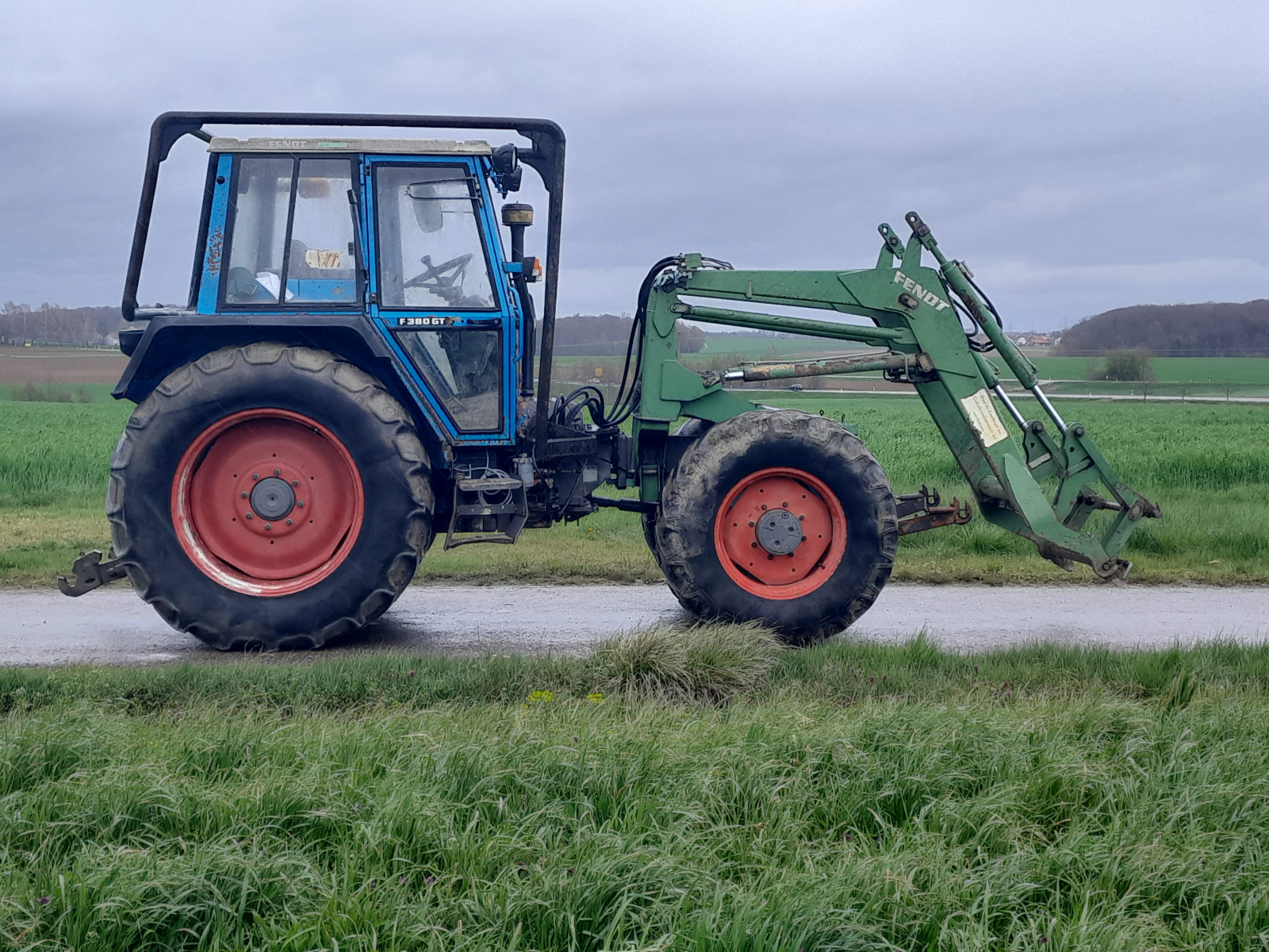 Traktor типа Fendt 380 GTA, Gebrauchtmaschine в kupferzell  (Фотография 15)