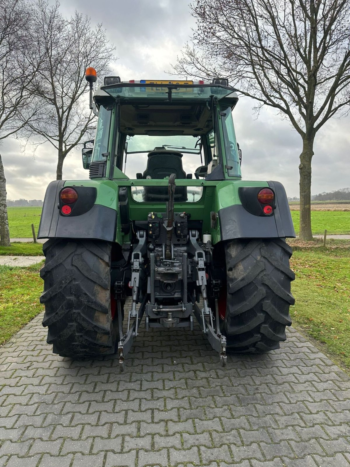 Traktor des Typs Fendt 409 Vario, Gebrauchtmaschine in zwolle (Bild 3)