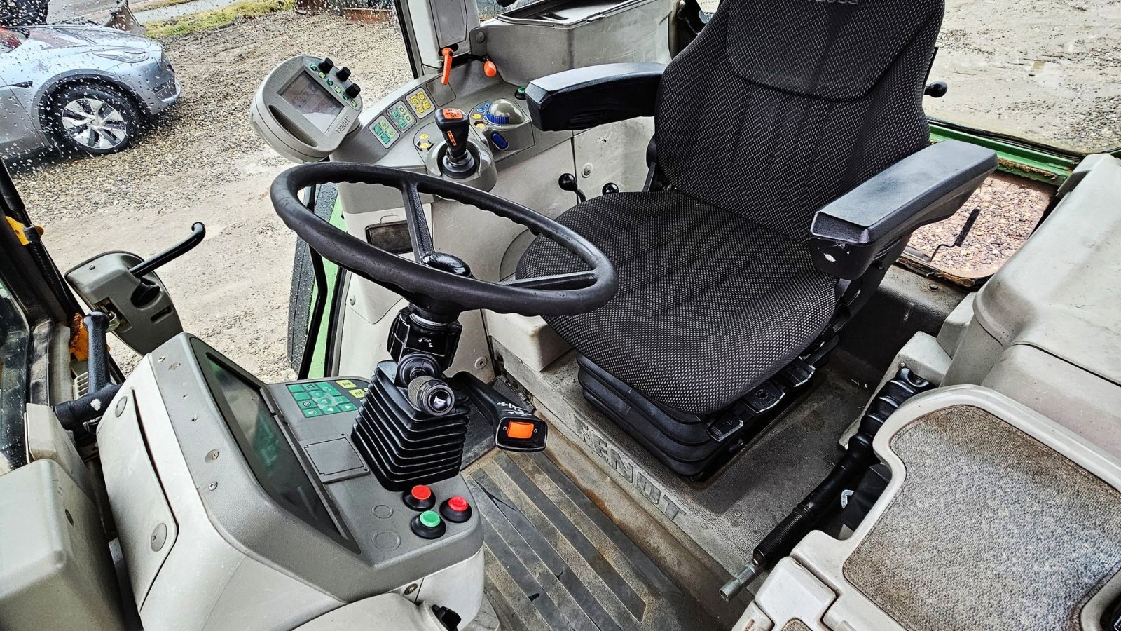 Traktor a típus Fendt 410 / Farmer 410 Vario med Frontlift / Hitch / 12.500 timer, Gebrauchtmaschine ekkor: Arden (Kép 14)