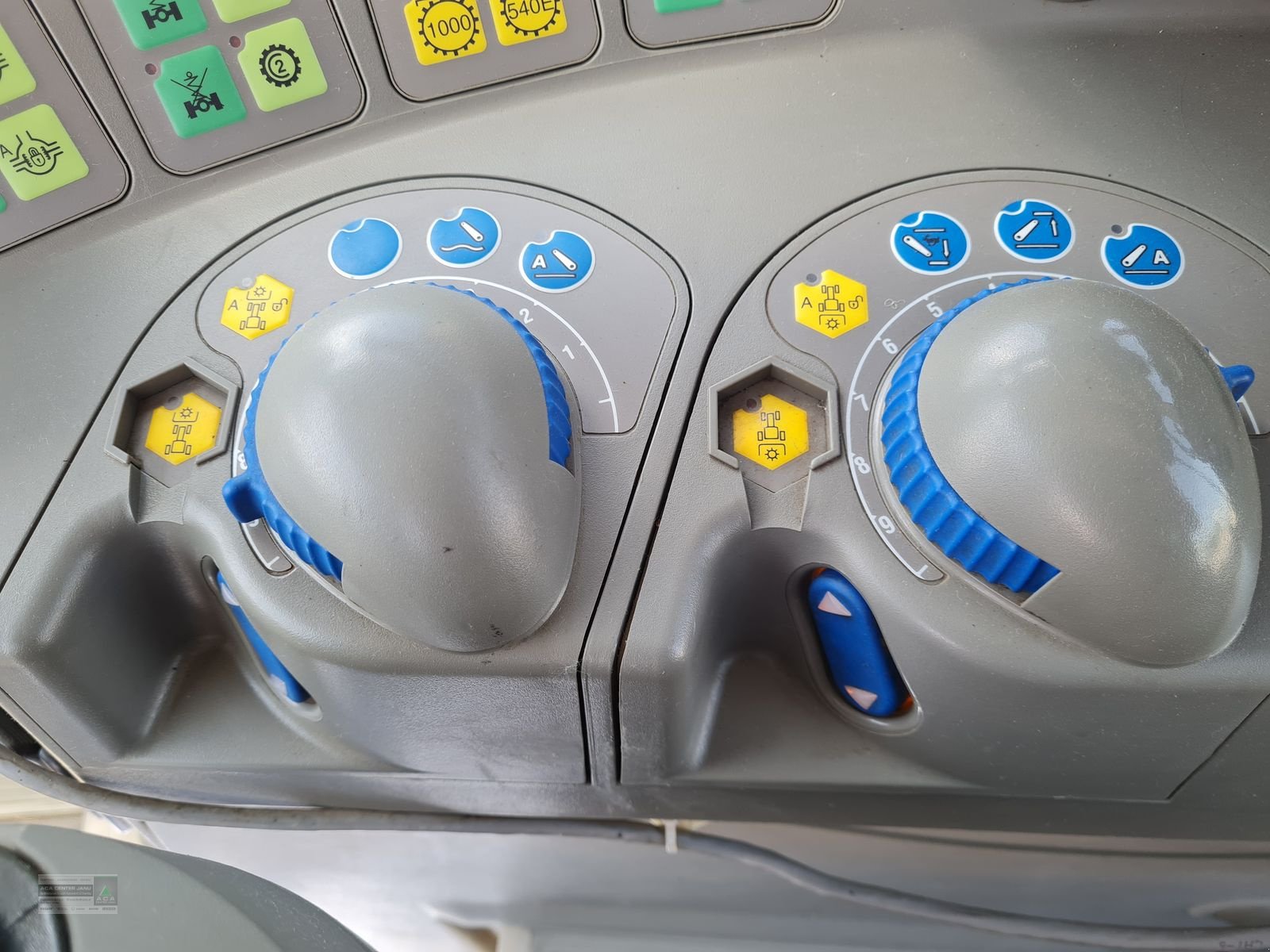 Traktor типа Fendt 411 Vario, Gebrauchtmaschine в Gerasdorf (Фотография 16)