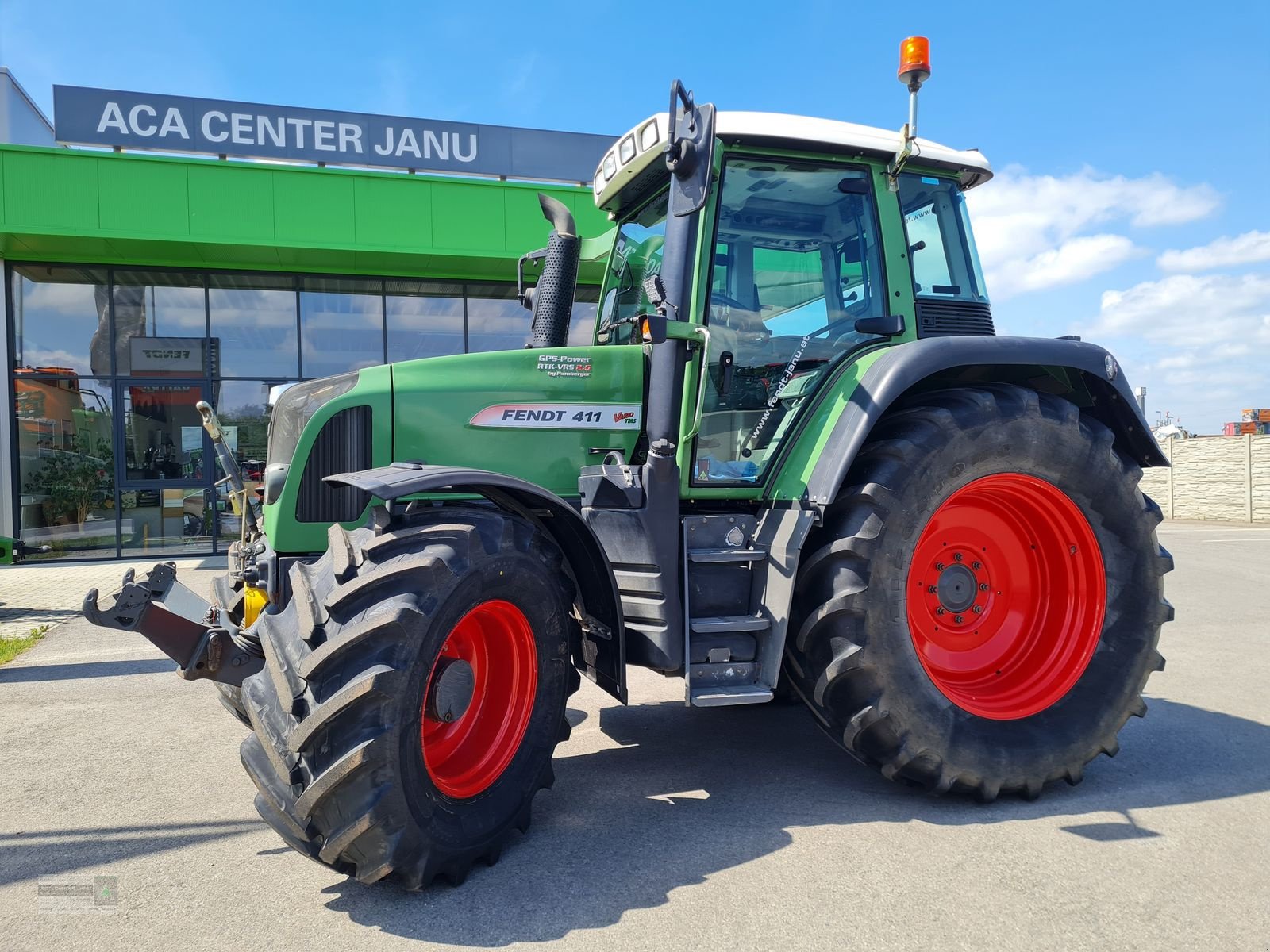 Traktor типа Fendt 411 Vario, Gebrauchtmaschine в Gerasdorf (Фотография 8)
