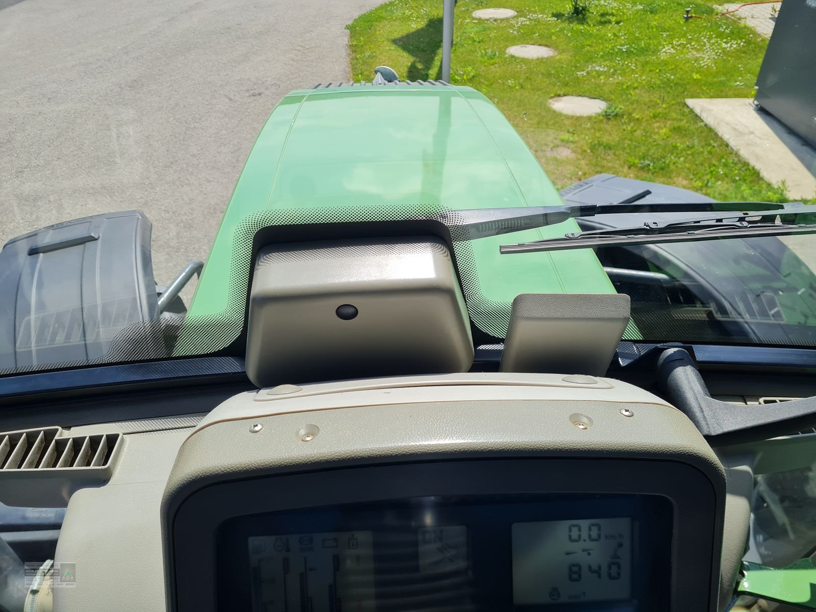 Traktor типа Fendt 411 Vario, Gebrauchtmaschine в Gerasdorf (Фотография 12)