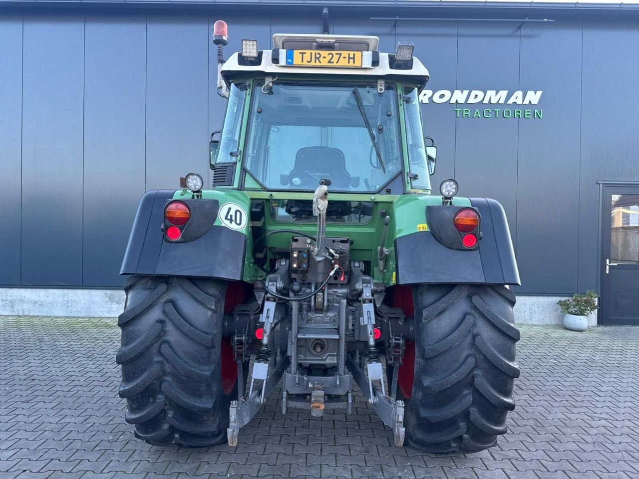 Traktor типа Fendt 411 Vario, Gebrauchtmaschine в Daarle (Фотография 7)