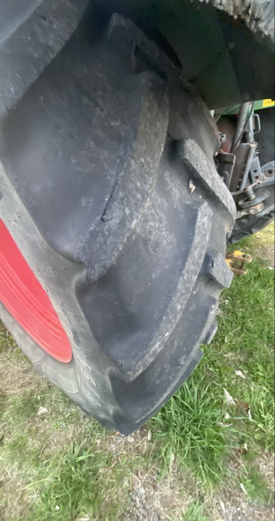 Traktor del tipo Fendt 411 VARIO, Gebrauchtmaschine en Nasbinals (Imagen 8)