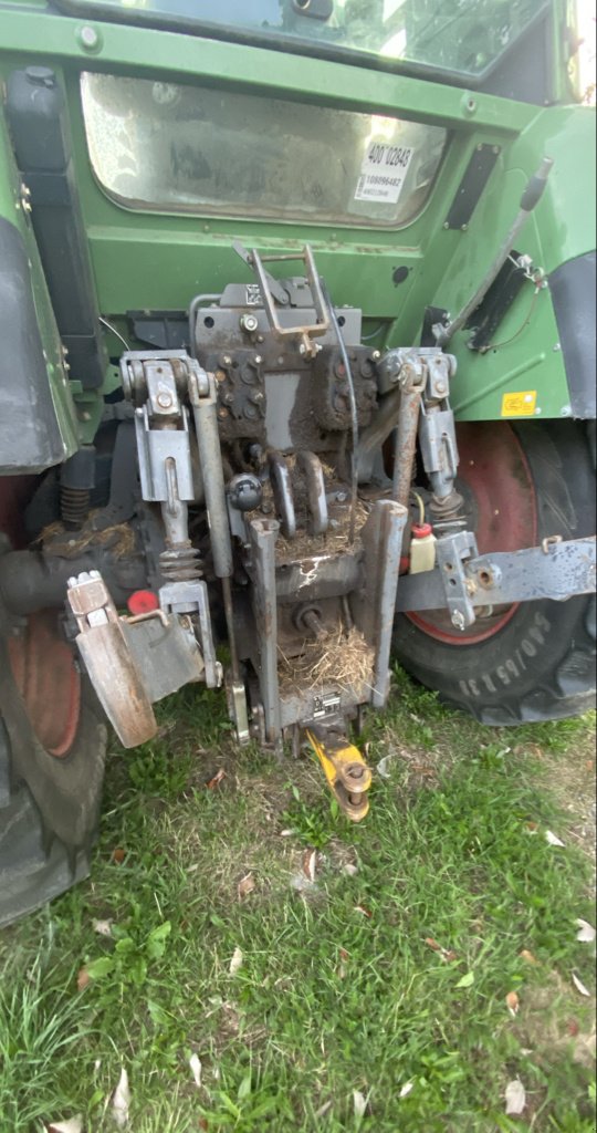 Traktor del tipo Fendt 411 VARIO, Gebrauchtmaschine en Nasbinals (Imagen 3)