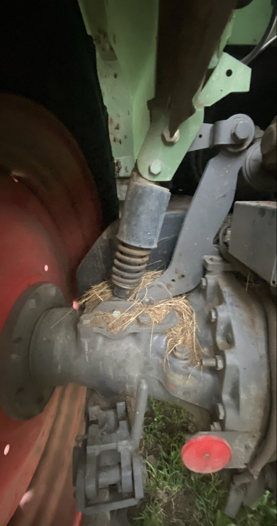 Traktor del tipo Fendt 411 VARIO, Gebrauchtmaschine en Nasbinals (Imagen 2)