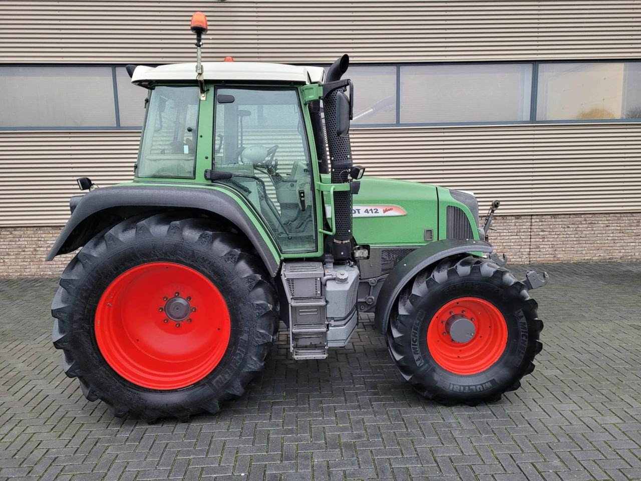 Traktor van het type Fendt 412 vario com3 410/411/413, Gebrauchtmaschine in Houten (Foto 2)