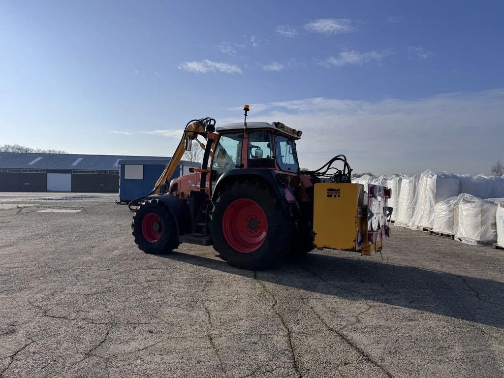 Traktor typu Fendt 412 VARIO met maaiarm HERDER, Gebrauchtmaschine w Groningen (Zdjęcie 9)