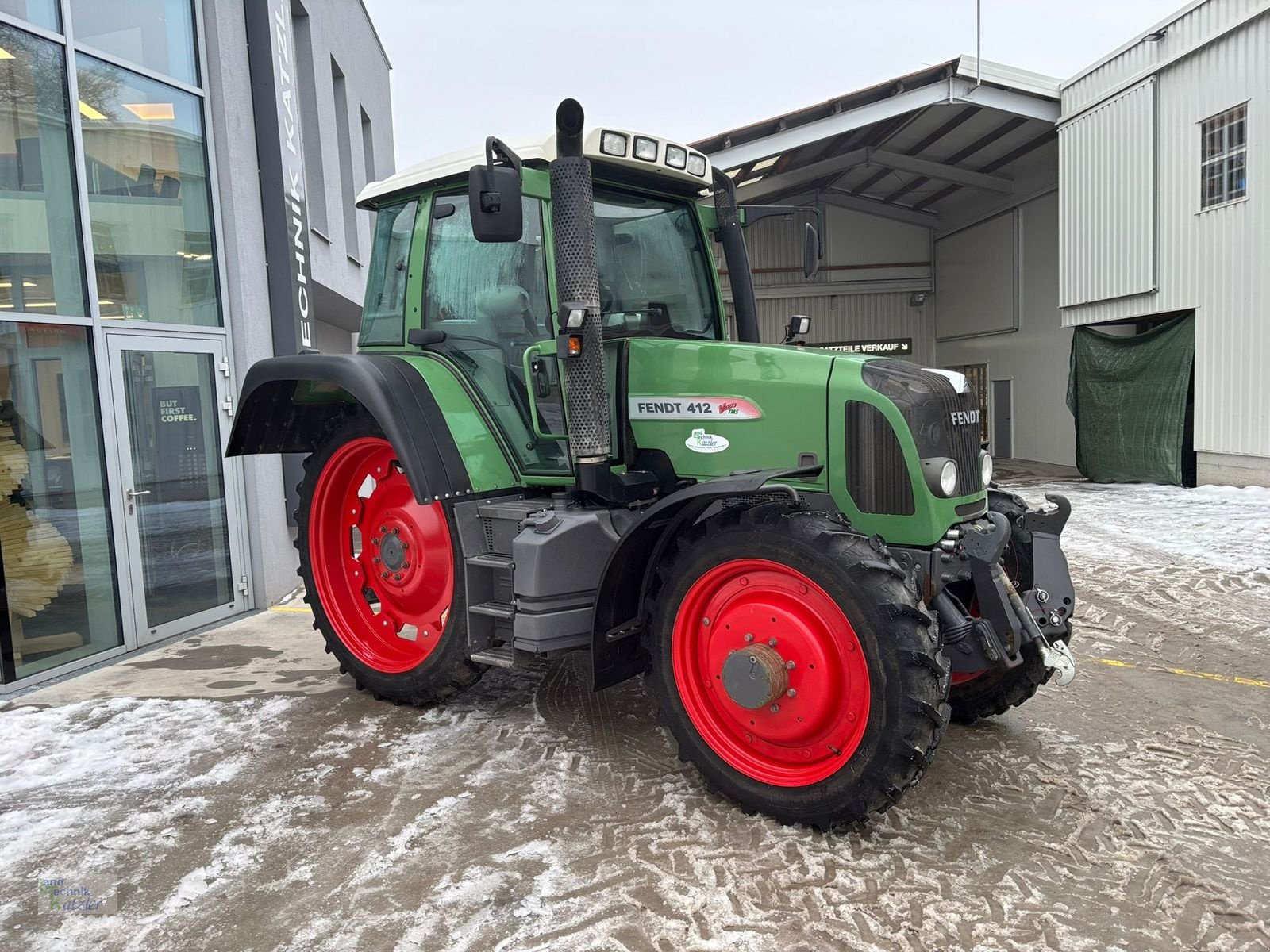 Traktor typu Fendt 412 Vario mit ** NEUEM MOTOR **, Gebrauchtmaschine v Deutsch-Wagram (Obrázek 3)