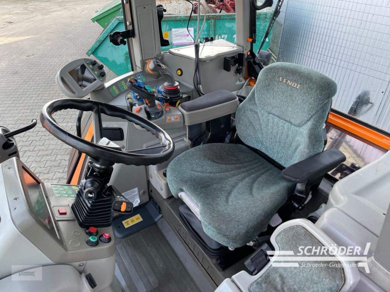 Traktor typu Fendt 412 VARIO TMS + DÜCKER UNA 500, Gebrauchtmaschine v Wildeshausen (Obrázek 18)