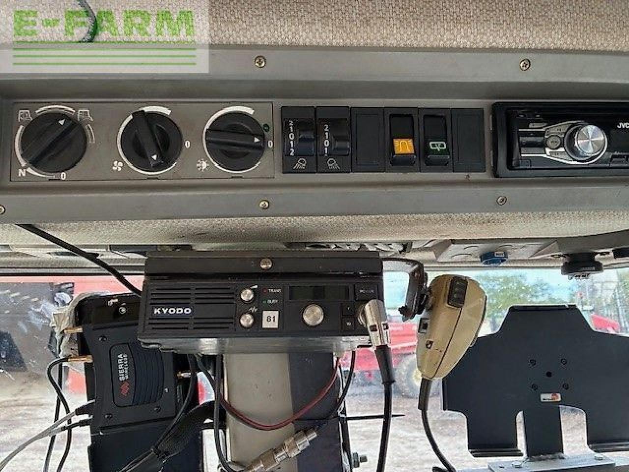 Traktor van het type Fendt 412 vario, Gebrauchtmaschine in gg VEGHEL (Foto 8)