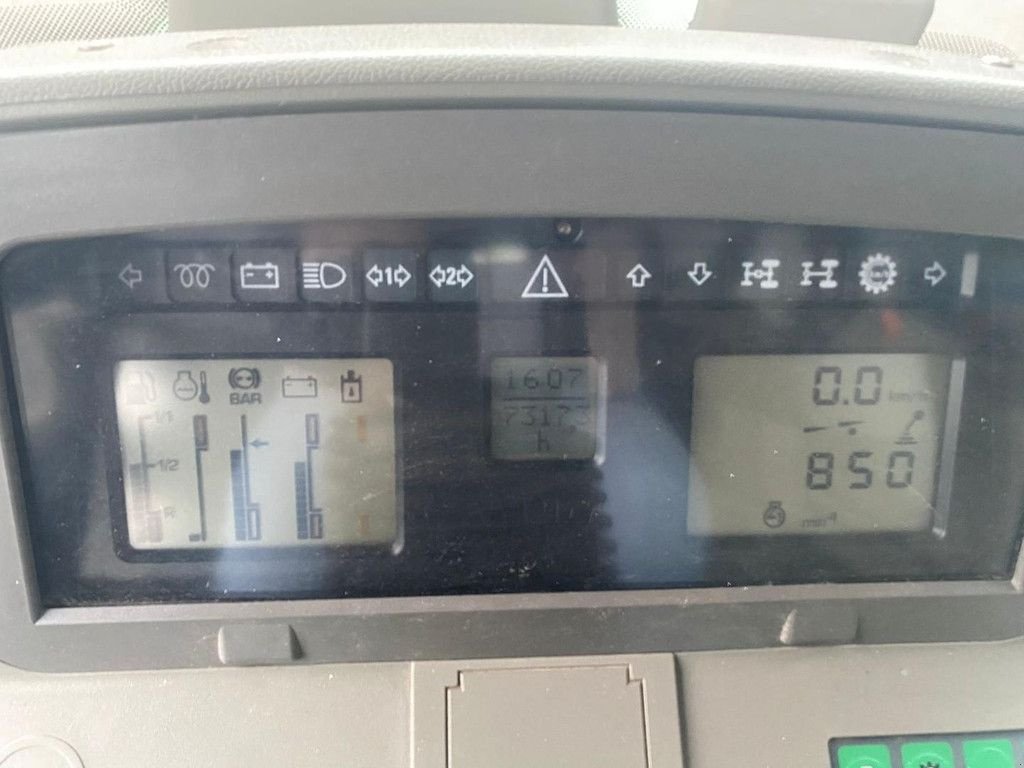 Traktor от тип Fendt 412 Vario, Gebrauchtmaschine в Hapert (Снимка 11)