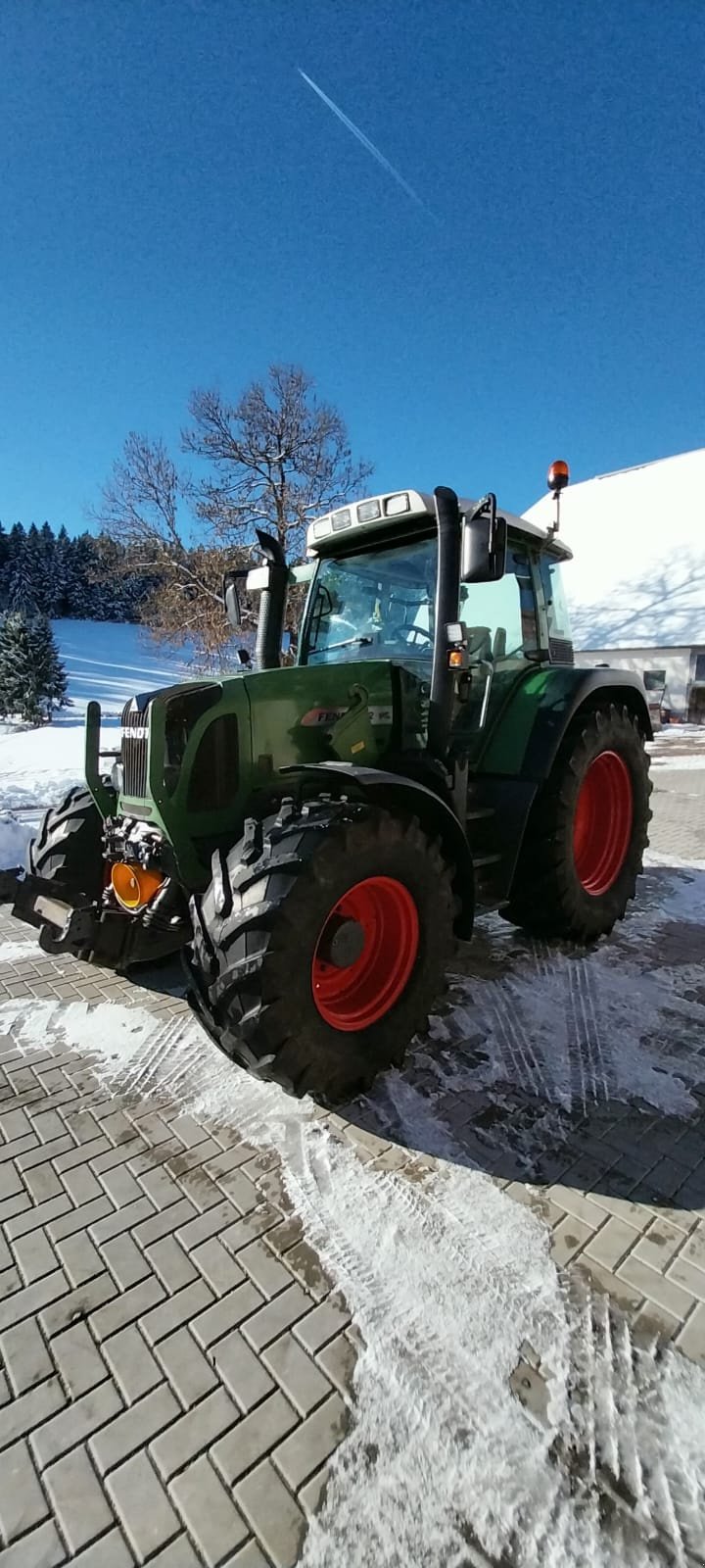 Traktor типа Fendt 412  Vario, Gebrauchtmaschine в Donaueschingen (Фотография 3)