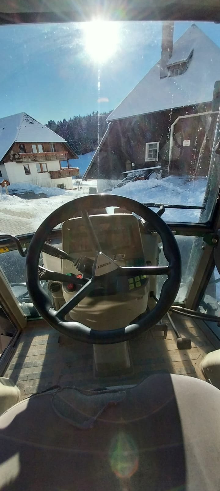 Traktor типа Fendt 412  Vario, Gebrauchtmaschine в Donaueschingen (Фотография 10)