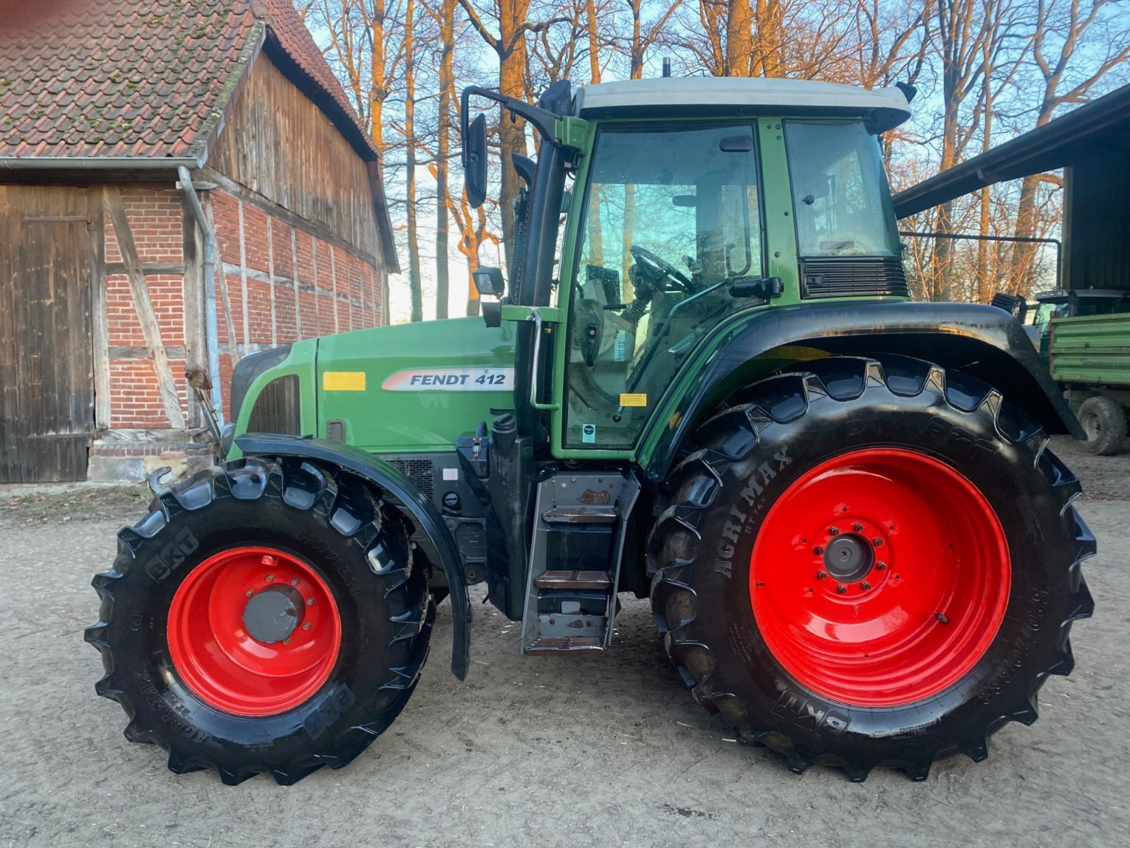 Traktor typu Fendt 412  Vario, Gebrauchtmaschine w Bergen (Zdjęcie 1)