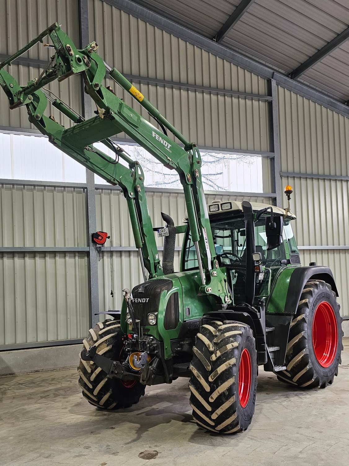 Traktor typu Fendt 412  Vario, Gebrauchtmaschine w Gernach (Zdjęcie 1)