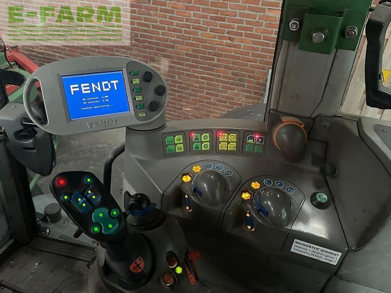 Traktor van het type Fendt 413 com3, Gebrauchtmaschine in gg VEGHEL (Foto 3)