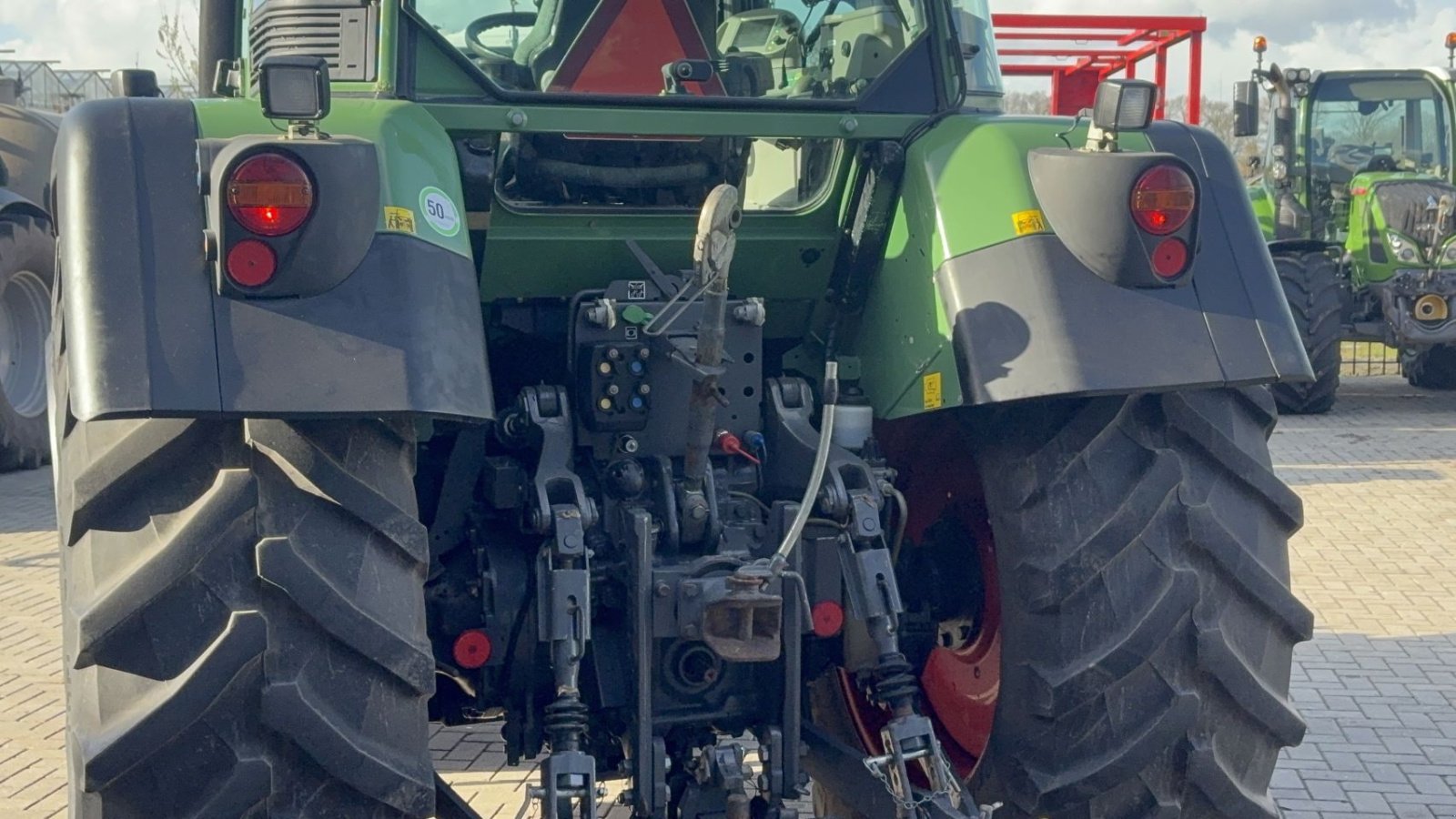 Traktor des Typs Fendt 413 Vario tmbs, Gebrauchtmaschine in Wapenveld (Bild 9)