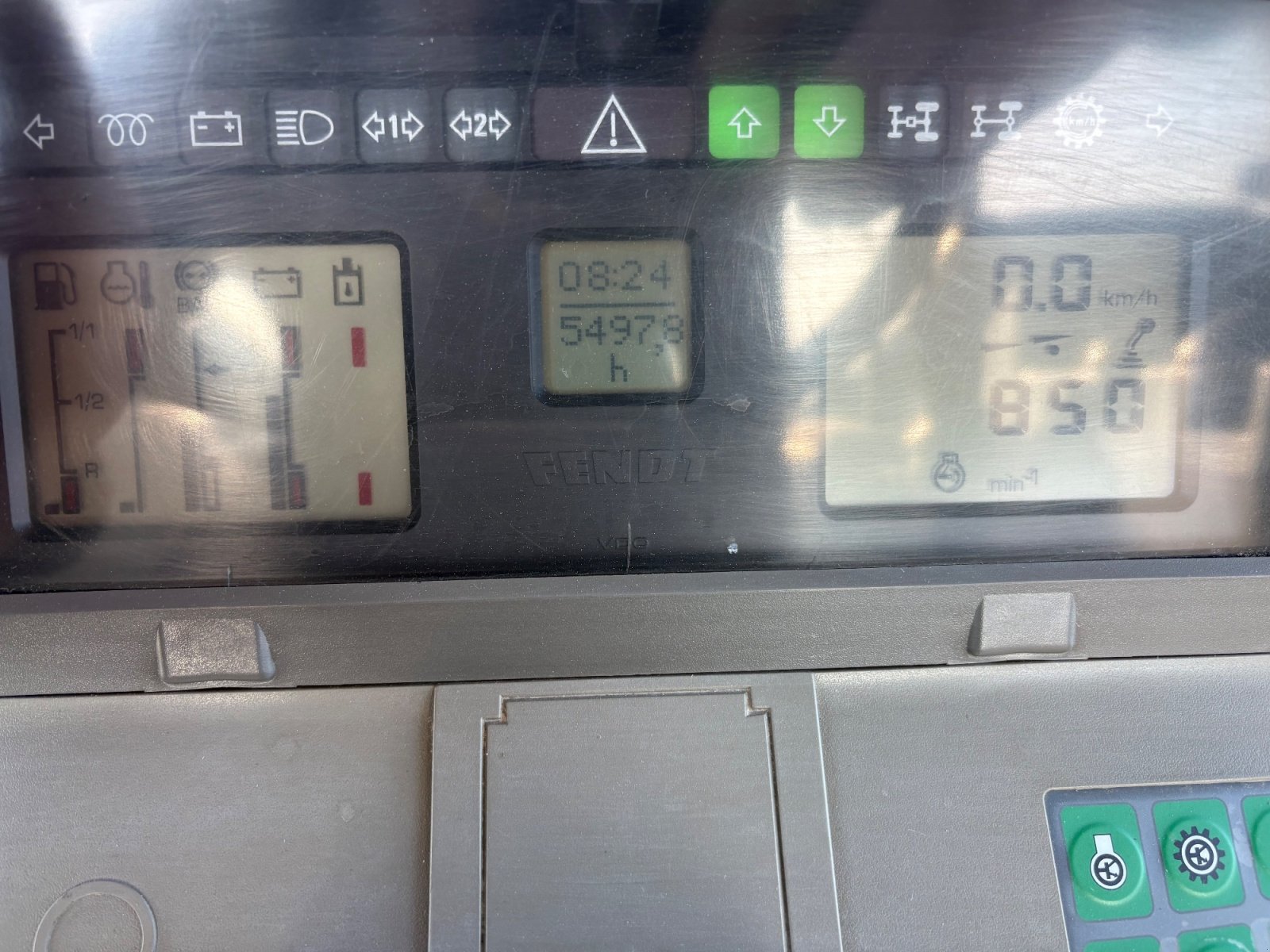 Traktor du type Fendt 413, Gebrauchtmaschine en Neunburg vorm Wald (Photo 7)