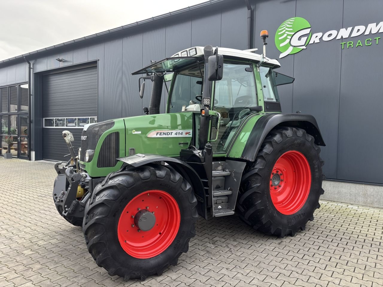 Traktor des Typs Fendt 414 Vario Tms, Gebrauchtmaschine in Daarle (Bild 2)