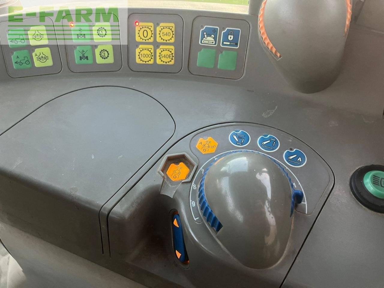 Traktor des Typs Fendt 414 vario, Gebrauchtmaschine in Sierning (Bild 9)