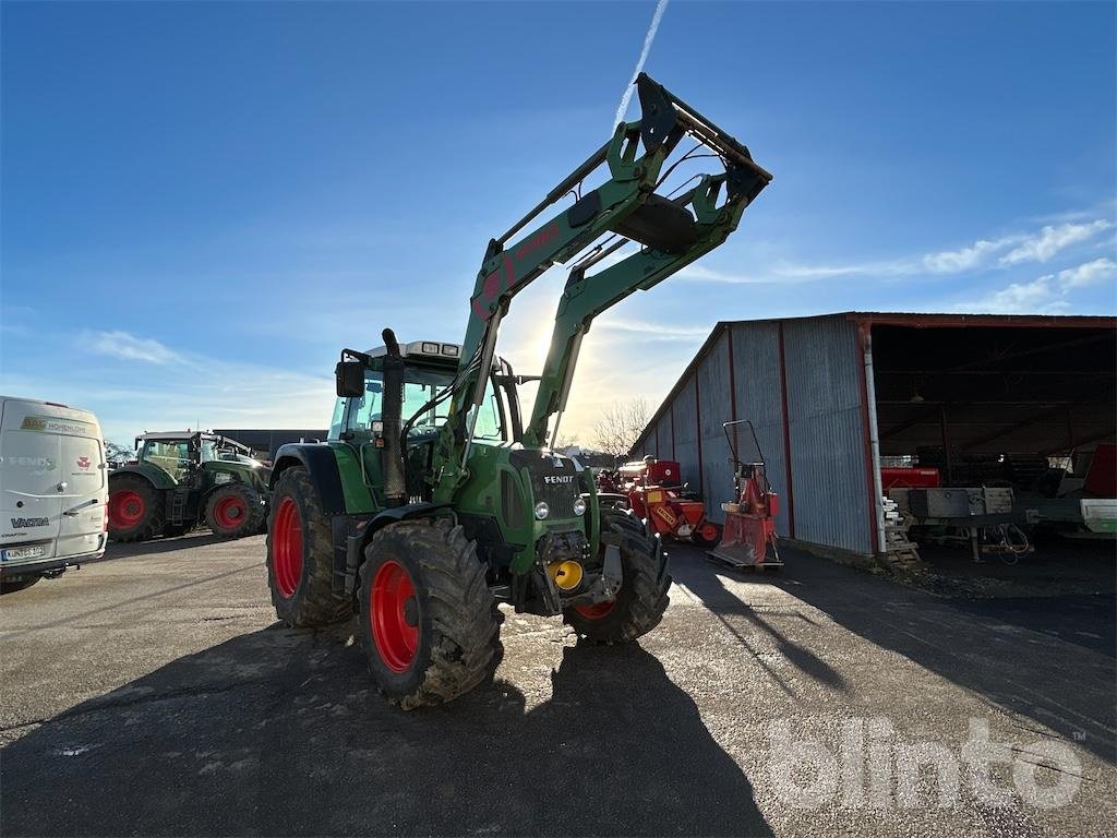 Traktor типа Fendt 415 Vario TMS com 32, Gebrauchtmaschine в Düsseldorf (Фотография 2)