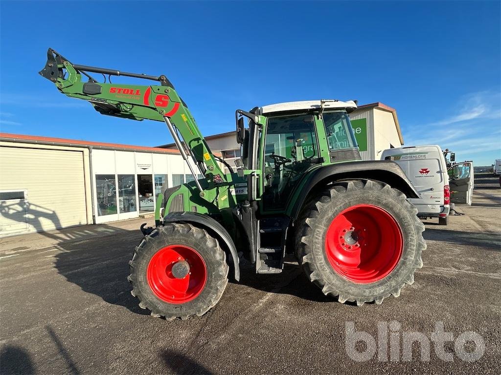 Traktor типа Fendt 415 Vario TMS com 32, Gebrauchtmaschine в Düsseldorf (Фотография 4)