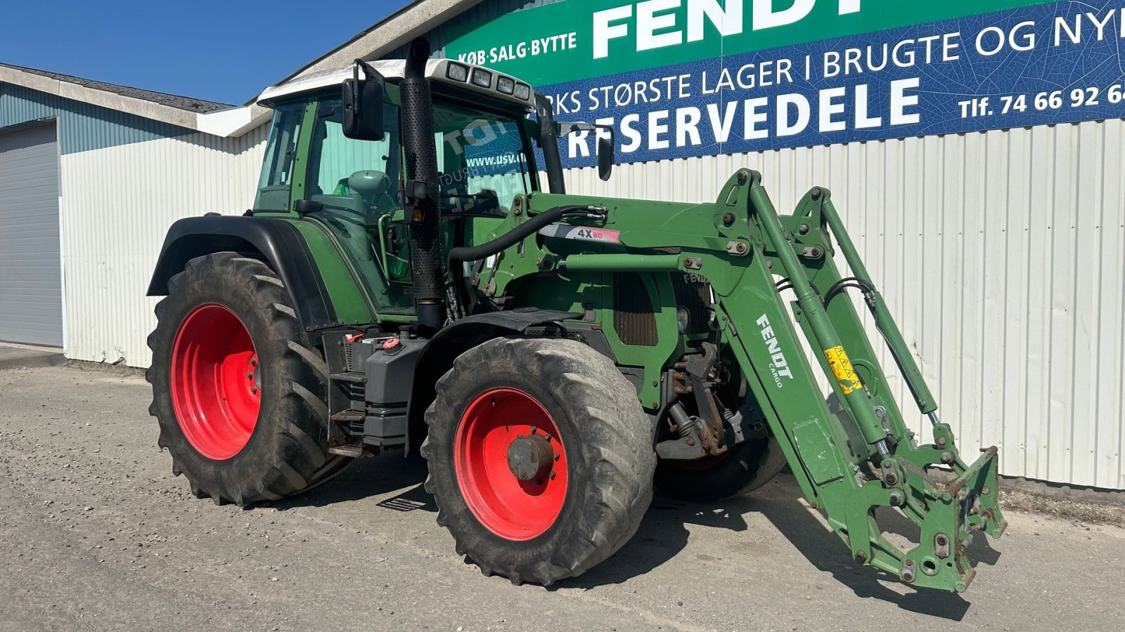 Traktor типа Fendt 415 VARIO TMS Med Fendt Frontlæsser 4x80, Gebrauchtmaschine в Rødekro (Фотография 5)