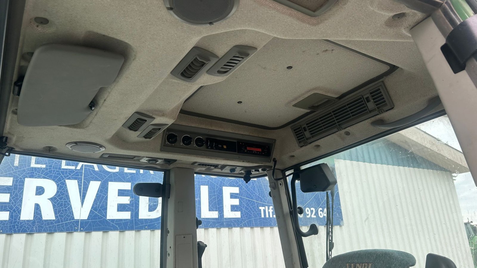 Traktor типа Fendt 415 VARIO TMS Med Fendt Frontlæsser 4x80, Gebrauchtmaschine в Rødekro (Фотография 13)