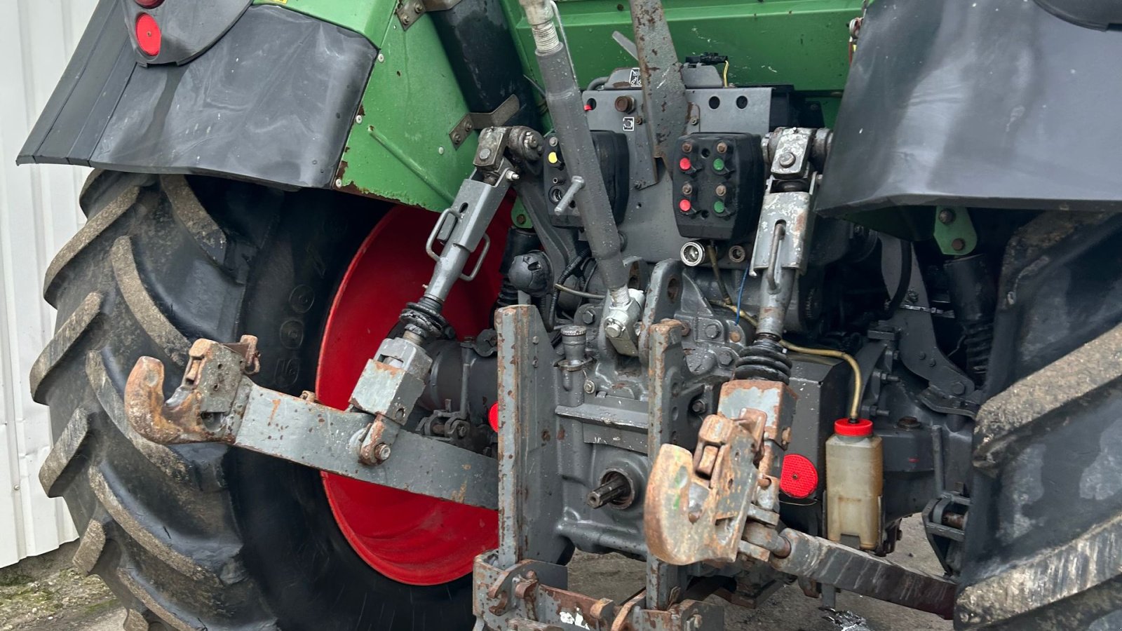 Traktor van het type Fendt 415 VARIO TMS, Gebrauchtmaschine in Rødekro (Foto 8)