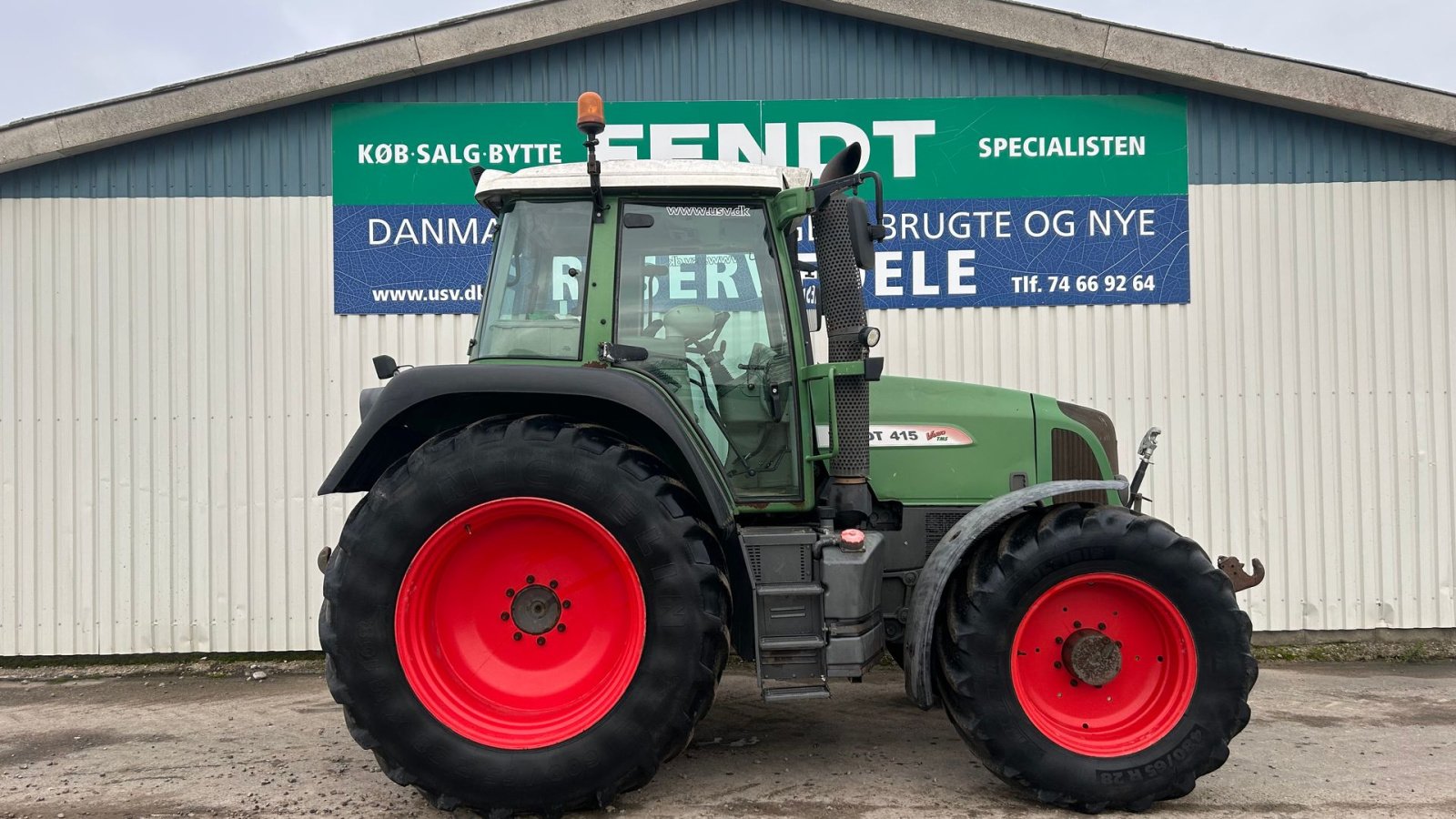 Traktor van het type Fendt 415 VARIO TMS, Gebrauchtmaschine in Rødekro (Foto 4)