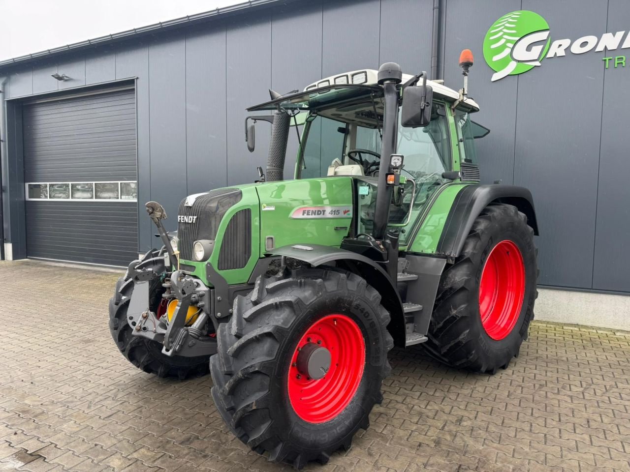 Traktor типа Fendt 415 Vario Tms, Gebrauchtmaschine в Daarle (Фотография 2)