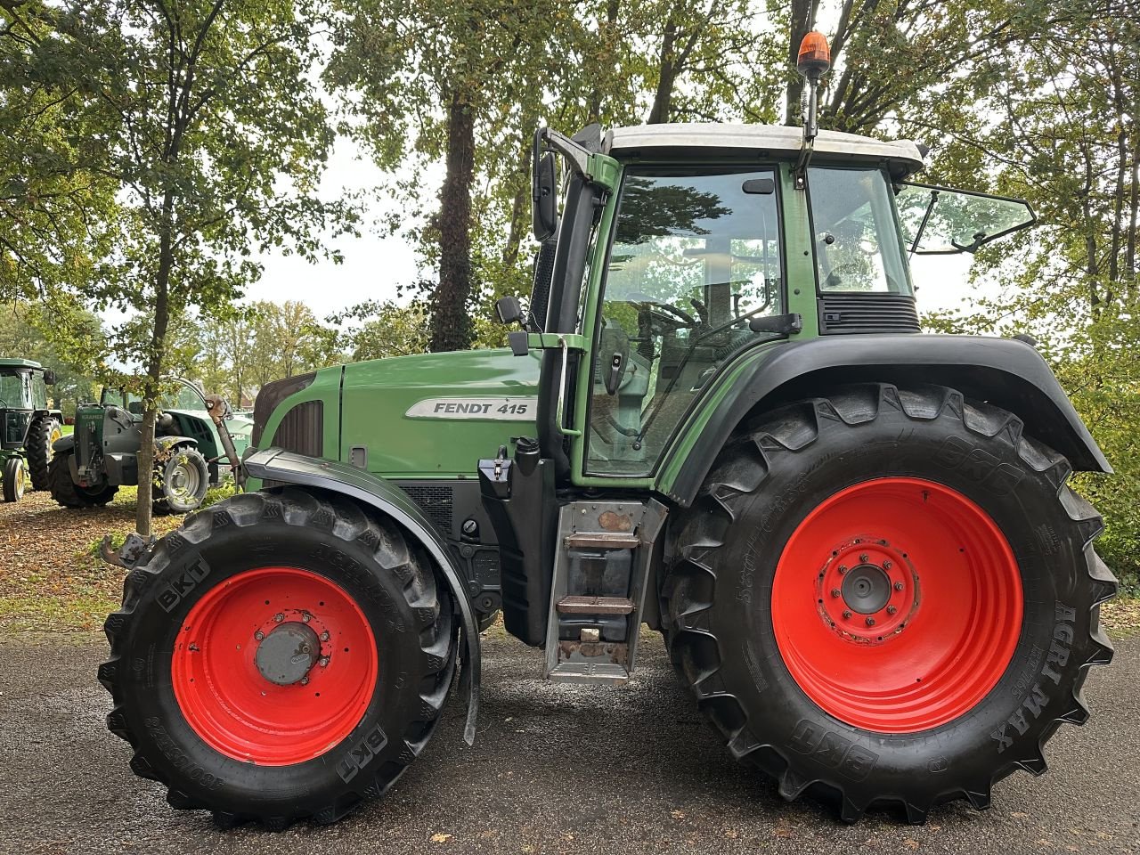 Traktor типа Fendt 415 Vario TMS, Gebrauchtmaschine в Rossum (Фотография 4)