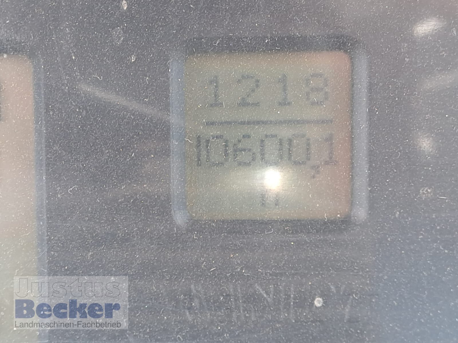 Traktor of the type Fendt 415 Vario TMS, Gebrauchtmaschine in Weimar-Niederwalgern (Picture 8)