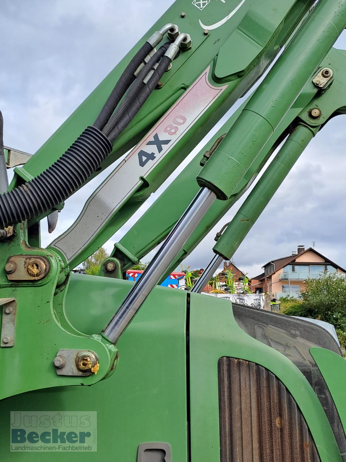 Traktor of the type Fendt 415 Vario TMS, Gebrauchtmaschine in Weimar-Niederwalgern (Picture 9)